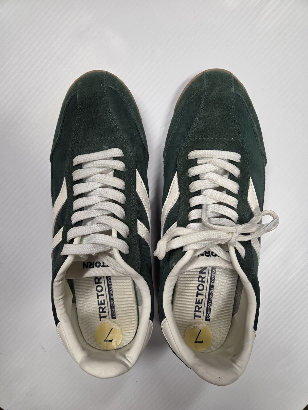 Tretorn Rawlins Women’s Size 7 Green Suede Retro Low Top Sneakers - Picture 7 of 7